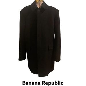 Banana Republic Men’s Wool/Cashmere Blend Peacoat